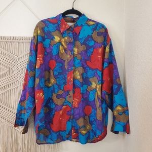 Vintage 90's Vibrant Color 100% Silk button down! Size Medium.